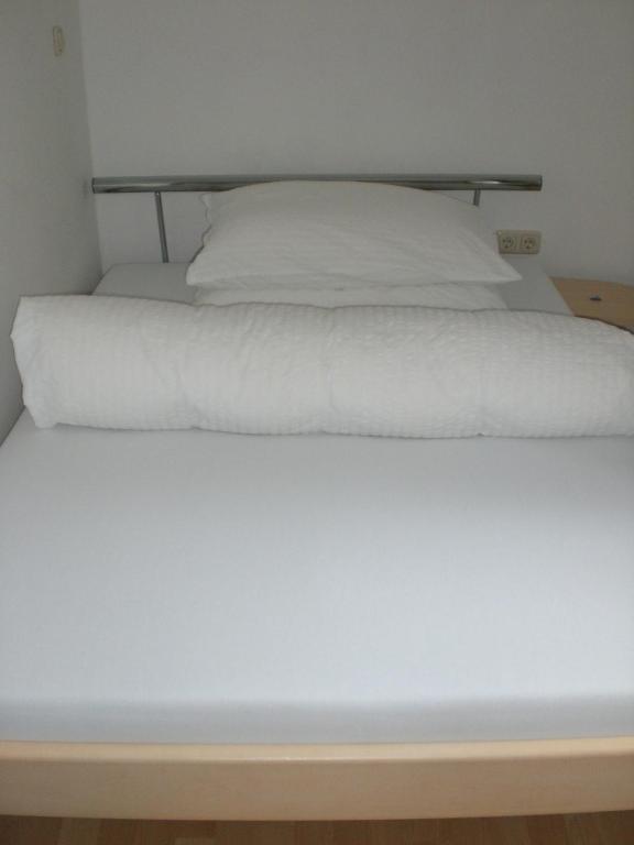 Privatzimmer Familie Wagner Pöchlarn Habitación foto