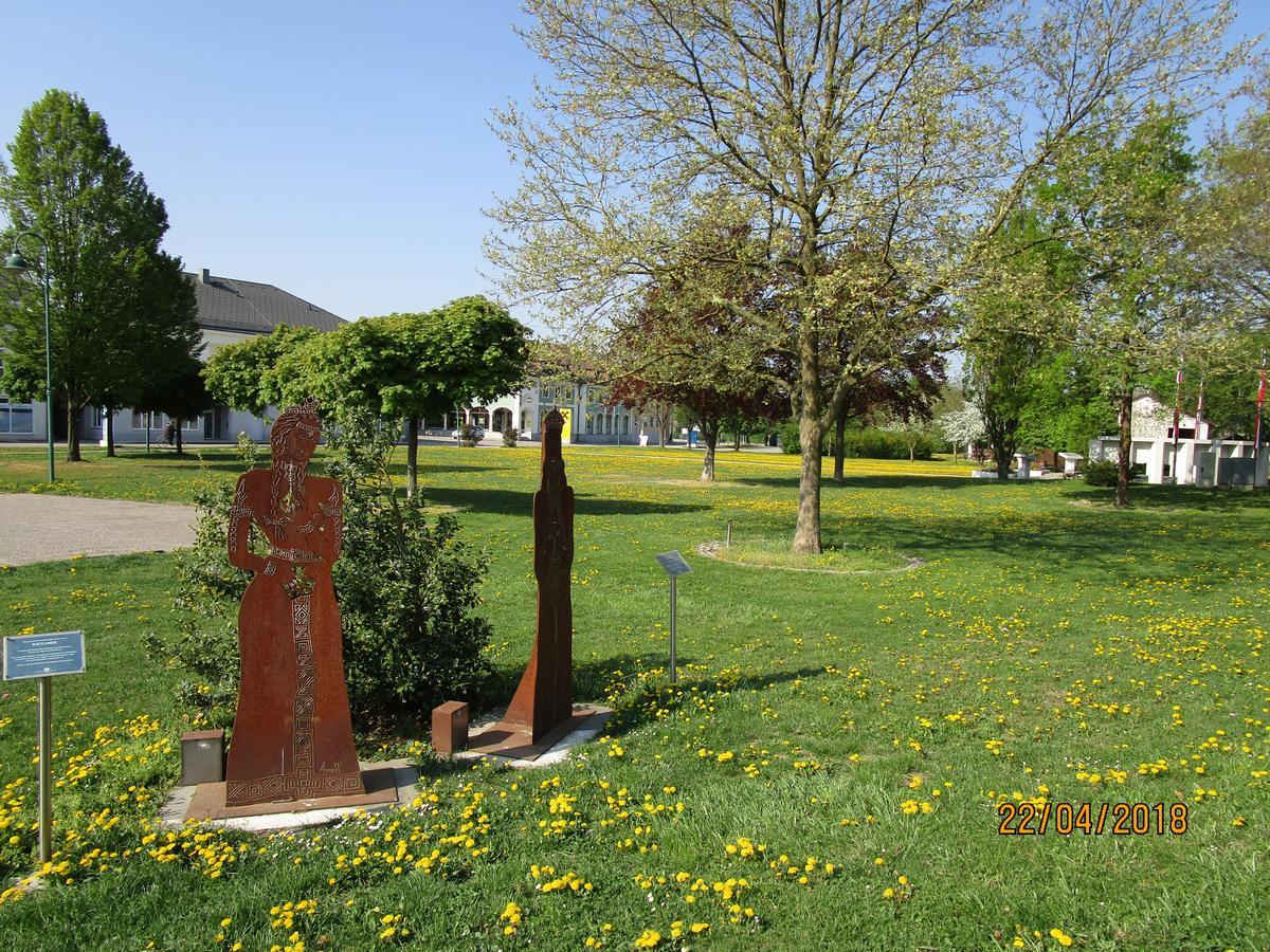 Privatzimmer Familie Wagner Pöchlarn Exterior foto